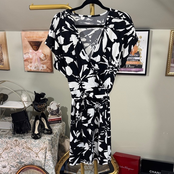 Nine West Dresses & Skirts - Nine West Black and White Floral Midi Faux Wrap Dress